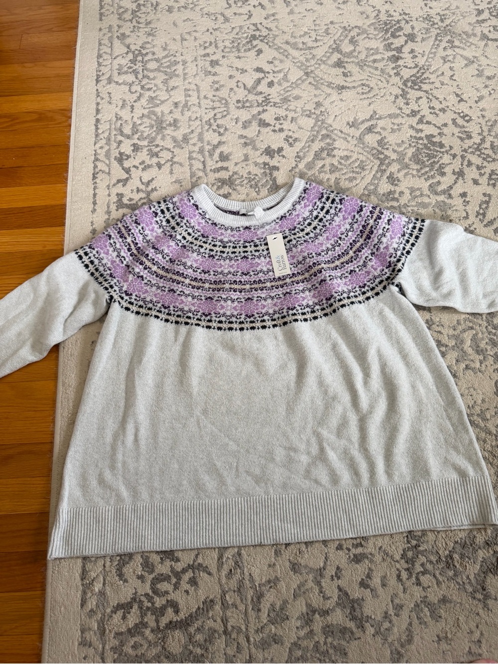 croft & barrow Light Gray Sweater with Lavender Yoke